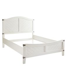 Carter White Wooden Queen Bed