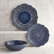 Chateau Clair Scalloped Indigo Dinnerware